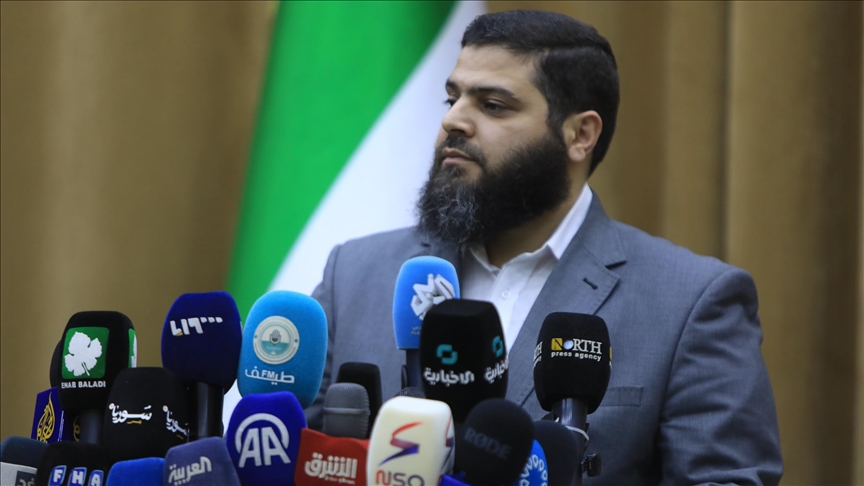 حافظ ريف دمشق يبحث مع وفد ديني وأهلي من جبل الشيخ وصحنايا تعزيز الاستقرار