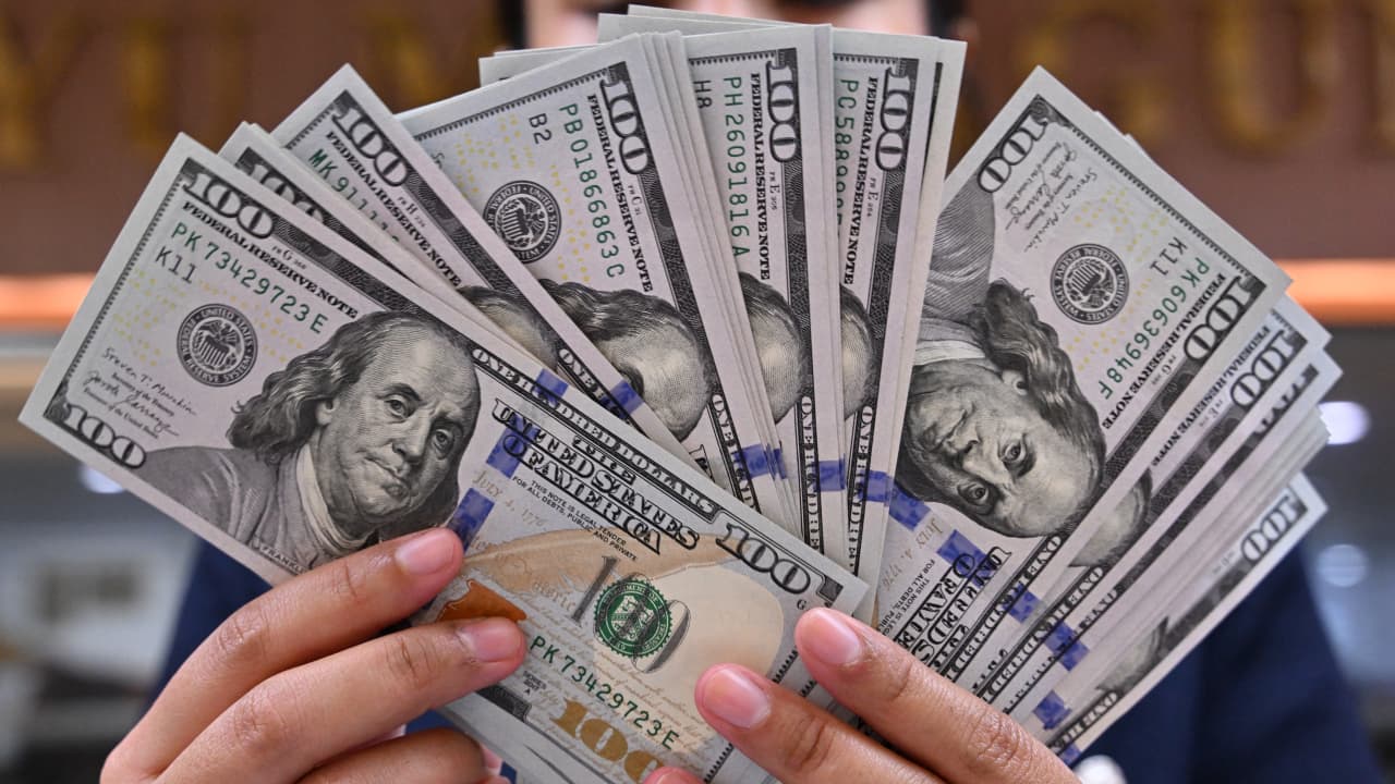 إدارة ترامب تواجه مطالبات بتعويض 13.5 مليار دولار