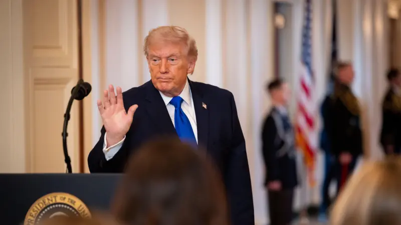 الرئيس الأمريكي دونالد ترامب يُلقى خطاباً حاسماً