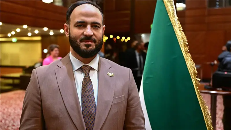 محافظ حلب يوقع تعهداً بقيمة مليوني دولار لترميم منازل أرامل وأيتام الشهداء في ريف حلب الشمالي