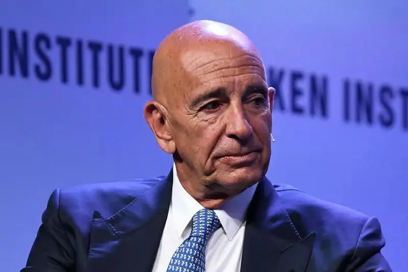 المبعوث الأمريكي يشيد بدور سيبان حمو ويدعو لاحترام العلم وتعزيز التعايش في سوريا