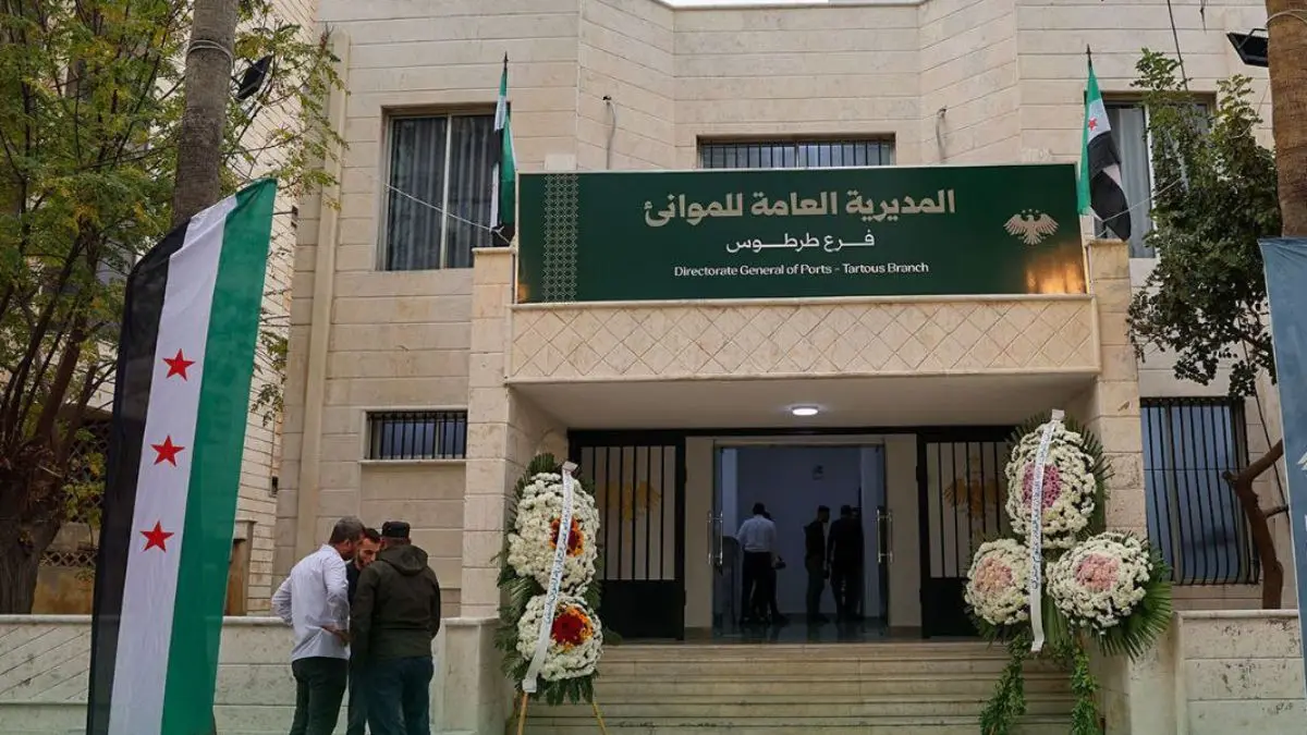 اجتماع بين رئيس الهيئة العامة للمنافذ والجمارك السورية ووزير الصناعة الأردني لتعزيز التعاون التجاري