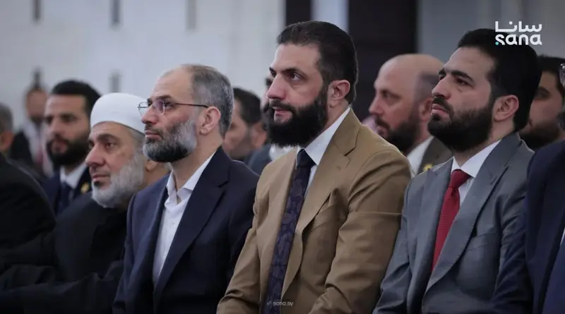 الرئيس الشرع يؤدي صلاة عيد الفطر المبارك في مصلى قصر الشعب بدمشق