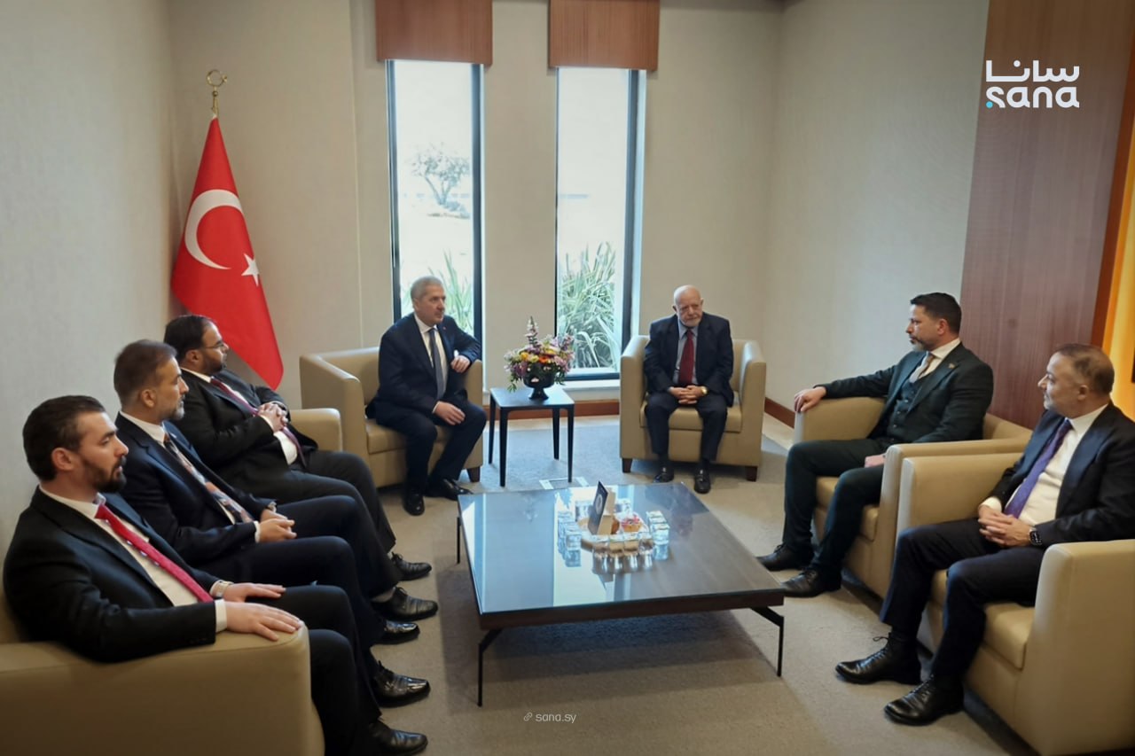 وفد سوري يشارك في الاجتماع الأول للجنة الاقتصادية والتجارية السورية – التركية في إسطنبول