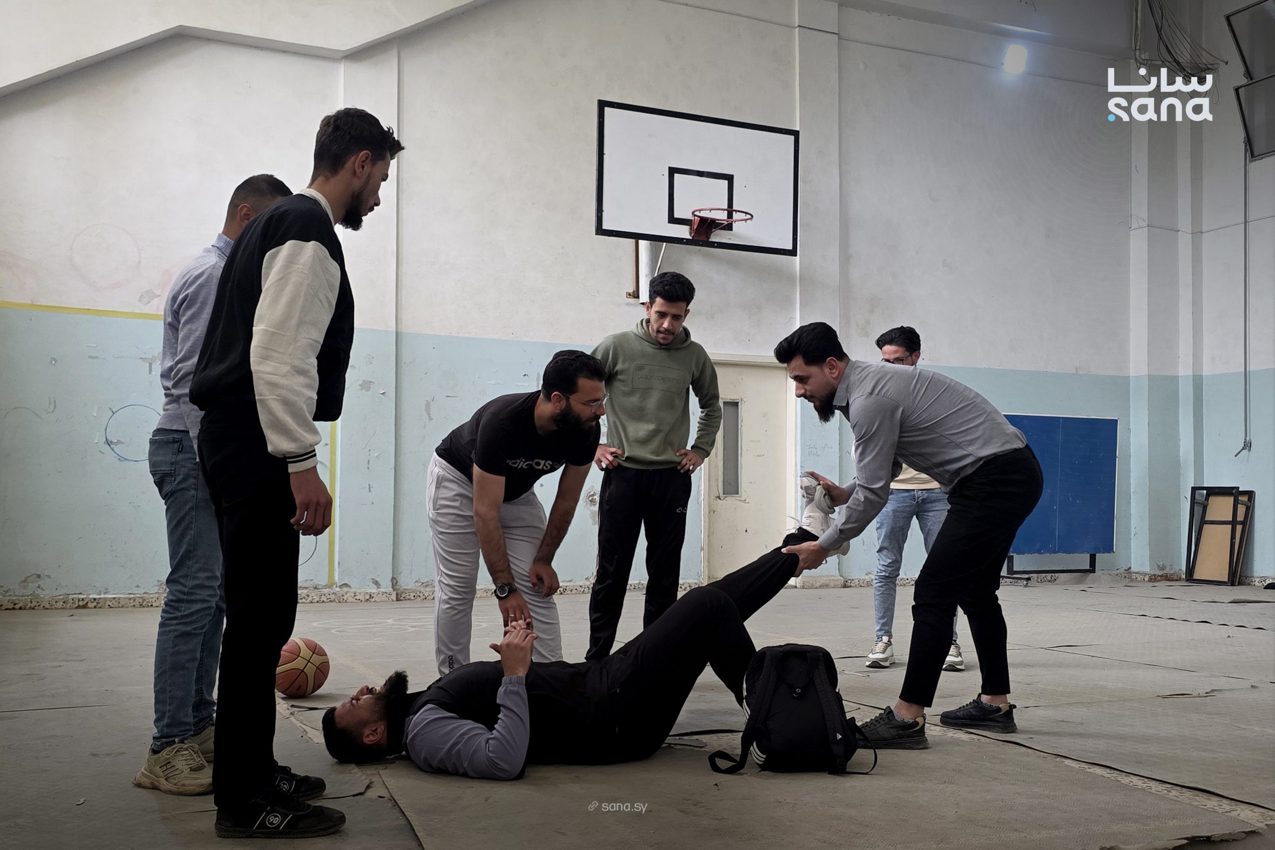 كلية التربية الرياضية في جامعة حماة تنفذ تطبيقات عملية لعلاج إصابات الرياضيين