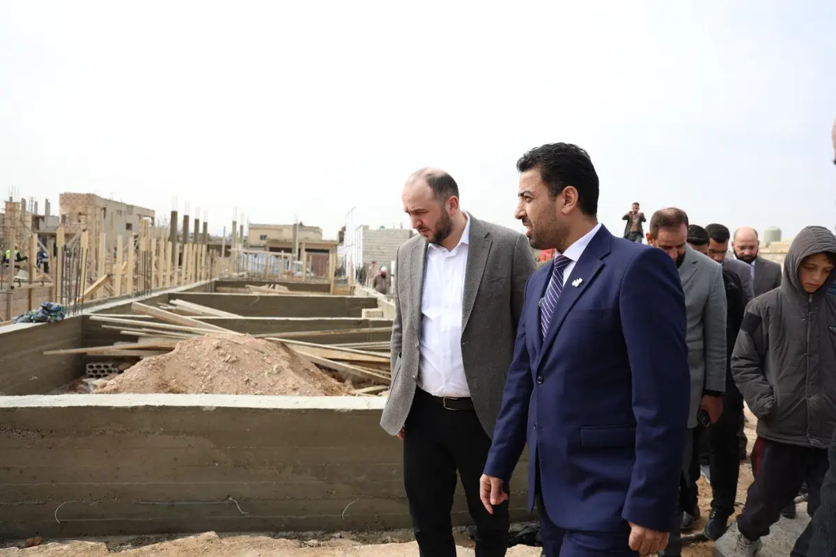 وزير الصحة يضع حجر الأساس لمشروع خدمي متكامل في مدينة القصير بحمص