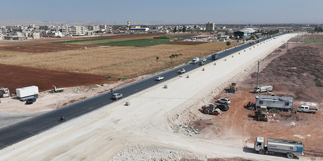 وزارة النقل السورية تبدأ تقييمًا شاملاً للطريق الدولي بين نصيب وباب الهوى تمهيدًا لتطويره