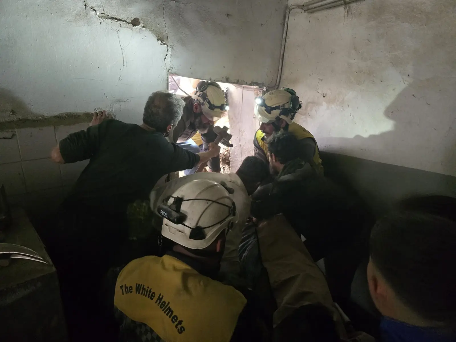 وفاة أب وابنه بانهيار غرفة في دمشق القديمة بسبب العوامل الجوية