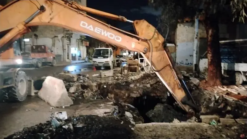 محافظة دمشق تعالج بسرعة مشكلة الصرف الصحي في القابون بعد فيضانات الأمطار