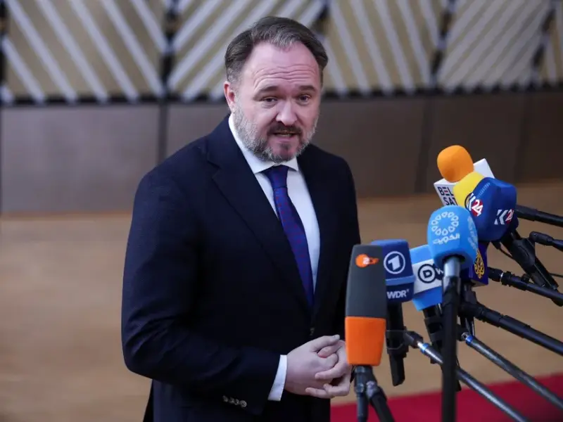 مفوض الطاقة الأوروبي يحذر من اضطراب طويل الأمد في أسواق الطاقة ويطالب بخطط طوارئ