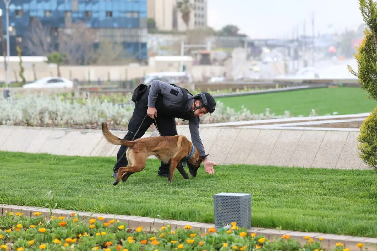 قوى الأمن الداخلي تعزز انتشار وحدات الـK9 لتأمين عطلة عيد الفطر